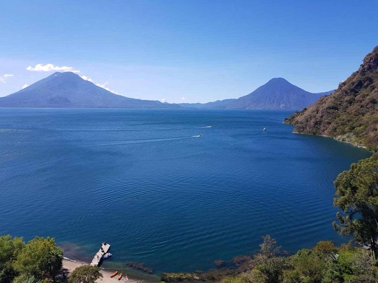 The Paradise Of Atitlan Suites - Free Breakfast Supplies 帕纳哈切尔 外观 照片