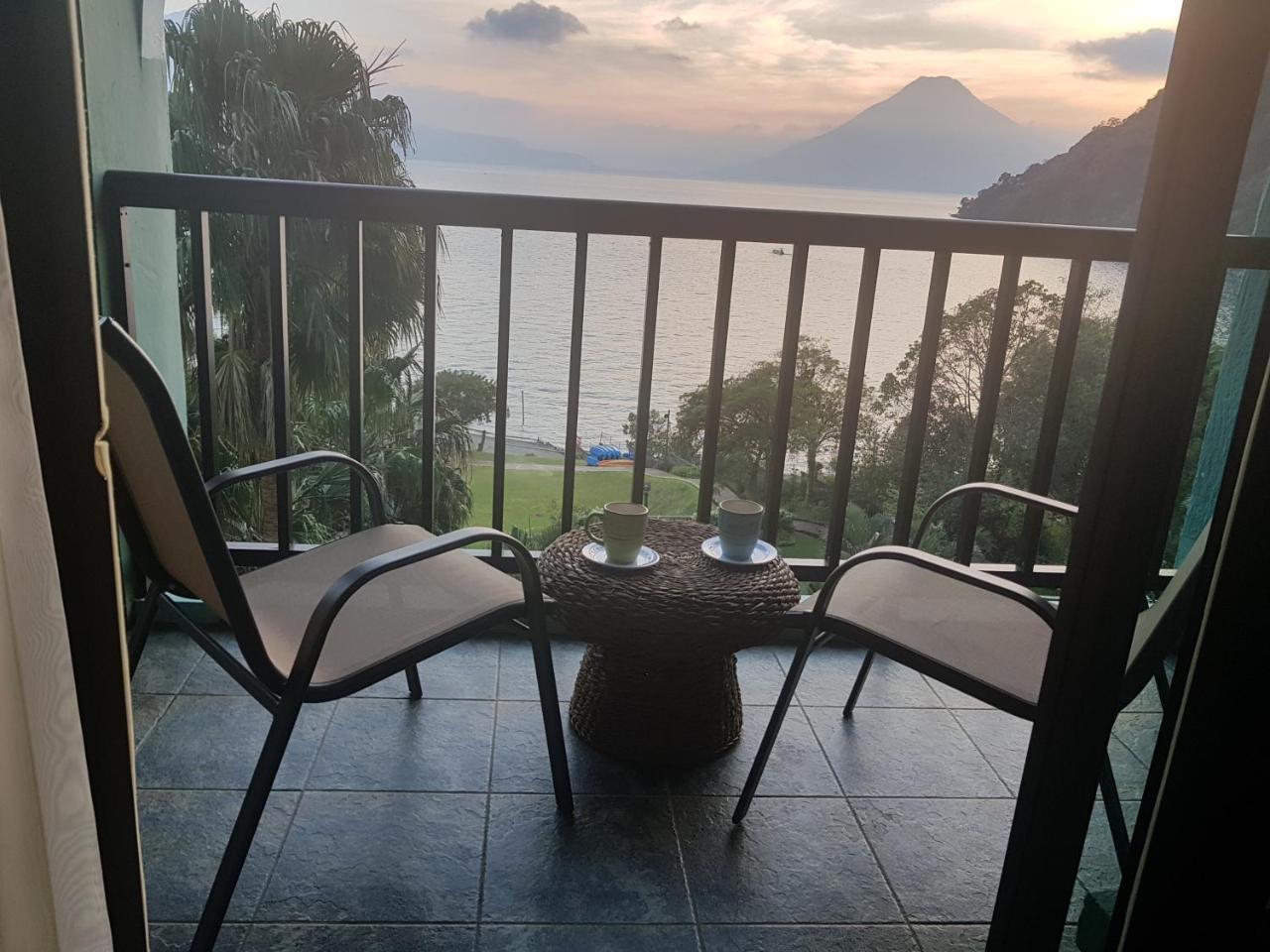 The Paradise Of Atitlan Suites - Free Breakfast Supplies 帕纳哈切尔 外观 照片
