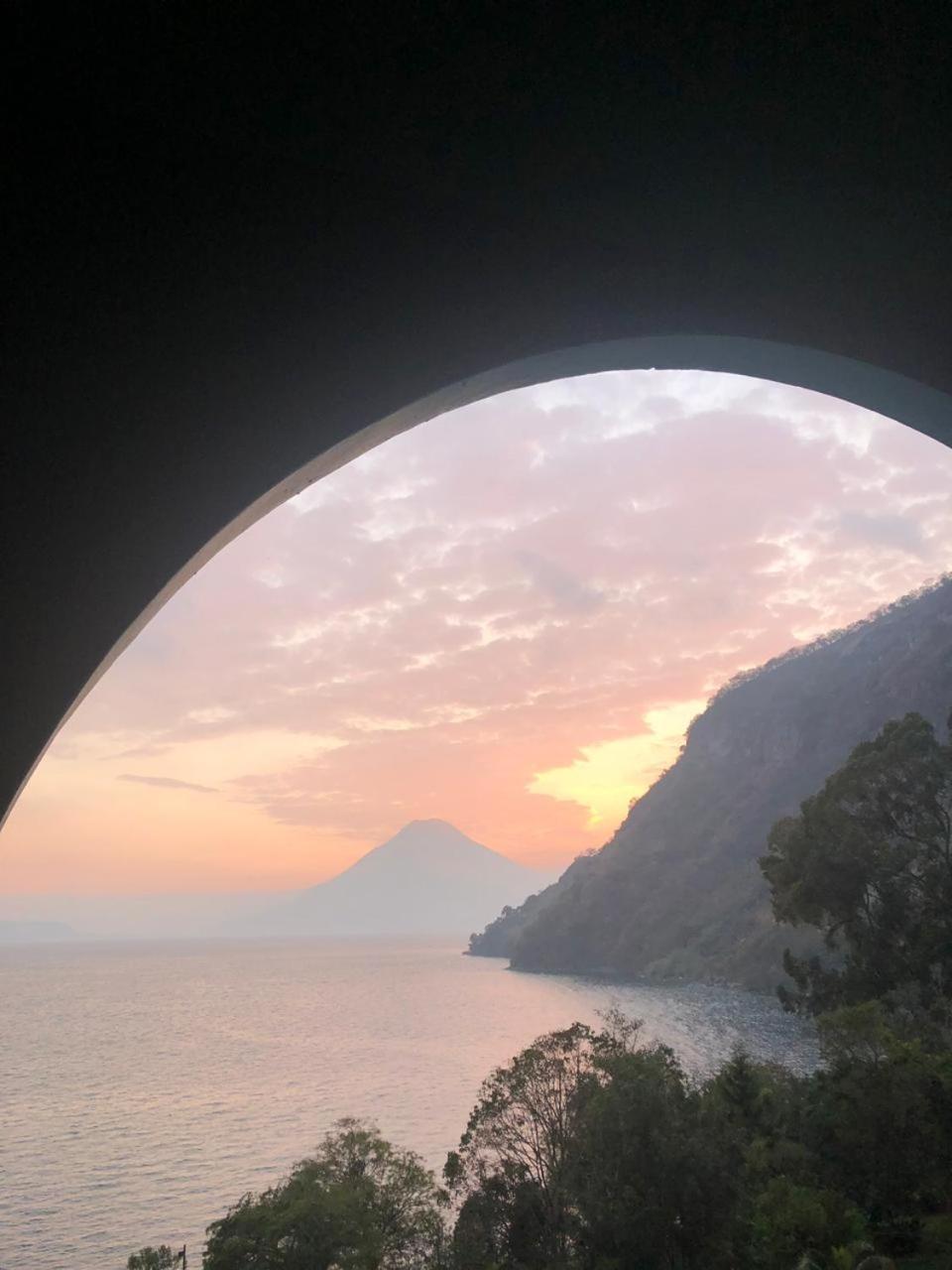 The Paradise Of Atitlan Suites - Free Breakfast Supplies 帕纳哈切尔 外观 照片